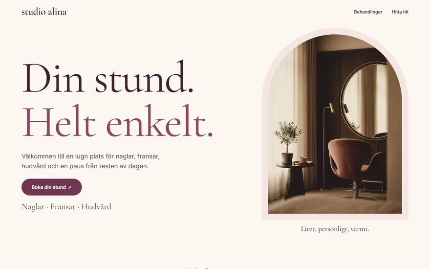 Studio Alina, en ljus ensida med rubriken Din stund. Helt enkelt.