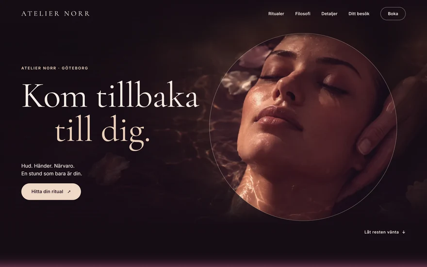 Startsidan för Atelier Norr: ett ansikte i vatten med rubriken Kom tillbaka till dig.